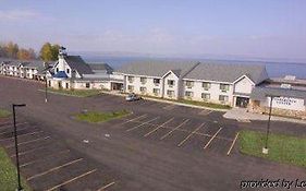 Americinn Ashland